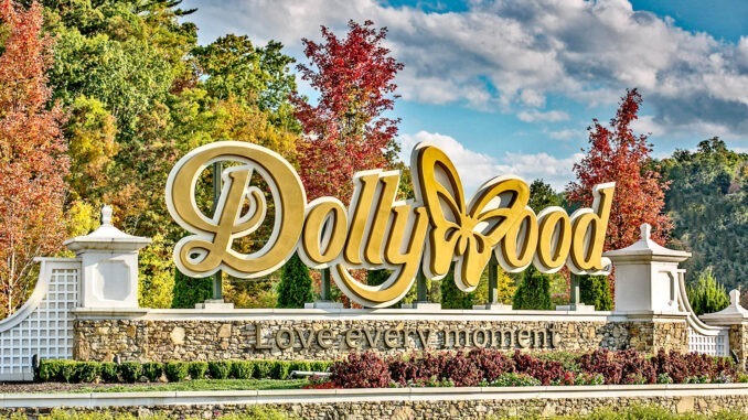 Dollywood main sign in east tennessee